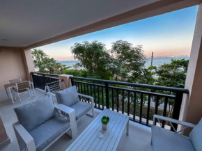 Stunning Renovated 1BR Apartment at 5 Star Resort